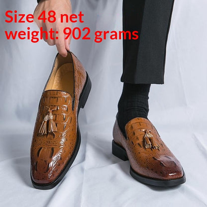 Mens Korean-style Crocodile-pattern Embossed Tassel Leather Shoes