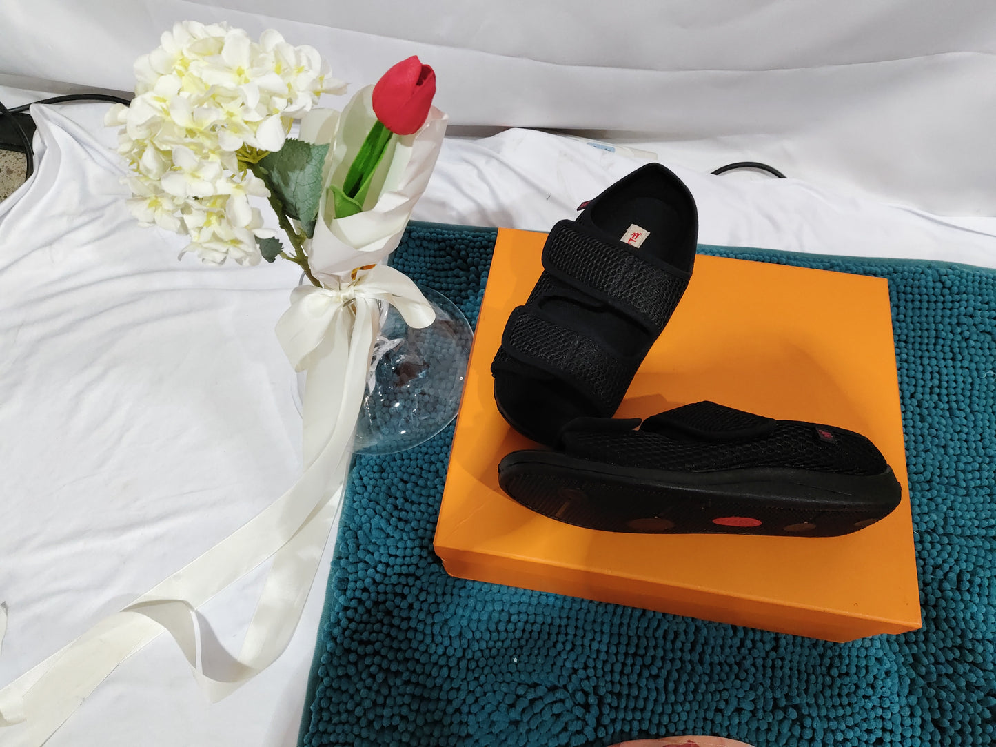 Wide Puffy Fat Big Foot Bone Adjustable Rubber Foam Bottom Loose Slippers